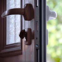 Entry Door Locksmith Glassmanor MD